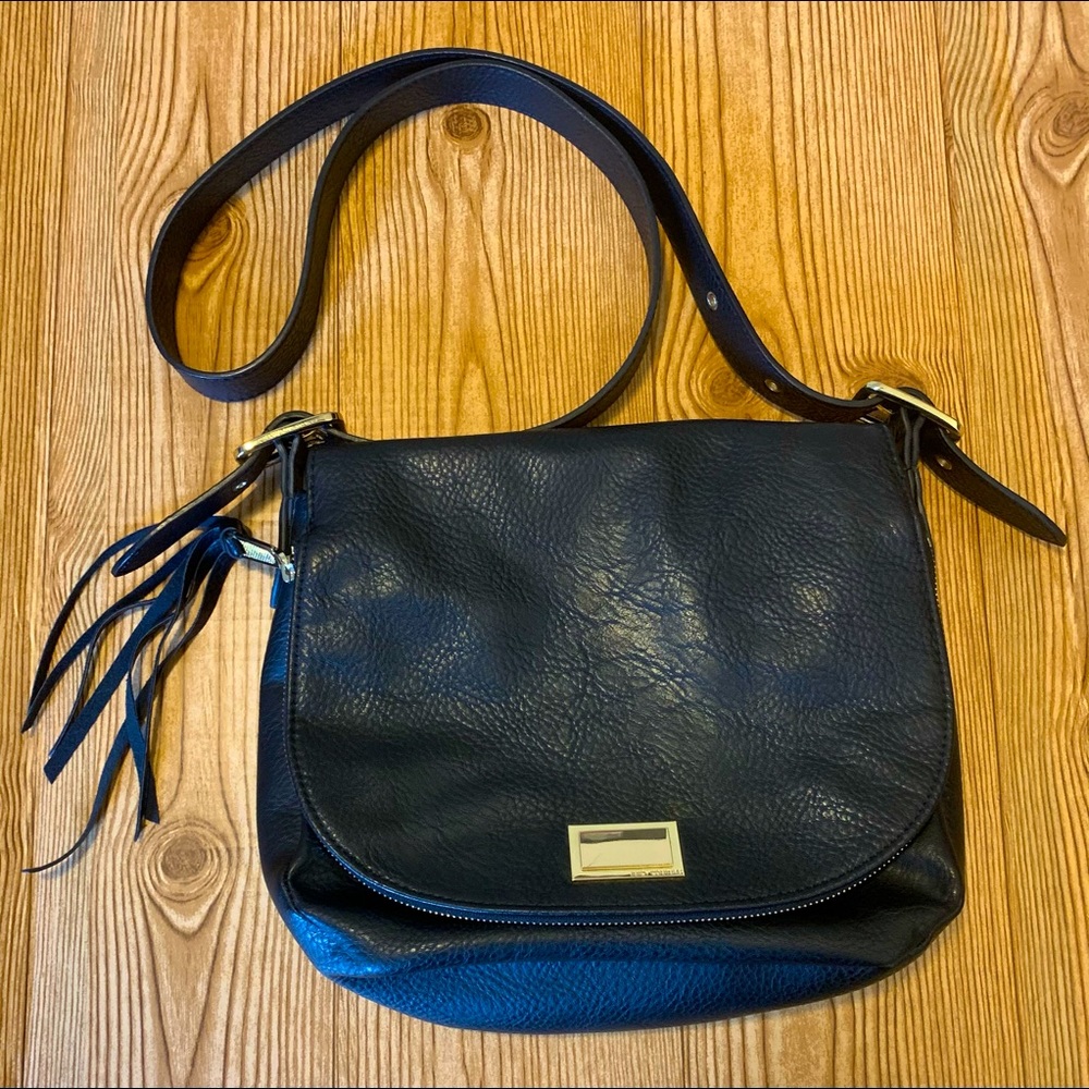 JUICY COUTURE SOFT BLACK LEATHER HANDBAG GOLDLOGO